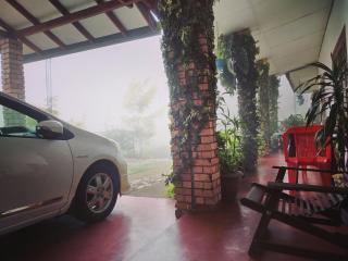 New Diythalawa Holiday Bungalow - 4