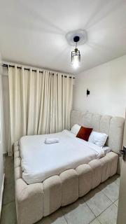 SR Serene Stays - 6