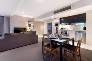 H'Residences 1 Bedroom Retreat - Central Location - Level 14 - 1