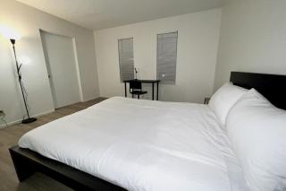 2 to 6 Bedroom Extended Stay Walk to Strip MGM Casino Shop Club - 9