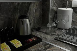 ΜΤ the balcony - 4