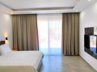 L & B Apartments - 1
