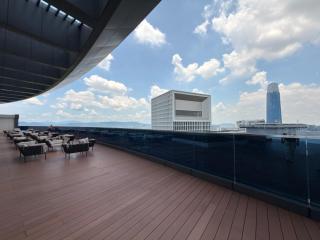 CLASSY SUITE's BY E A T O N KLCC - 5