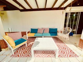 Villa avec piscine sur Cayenne - 4 chambres - 2