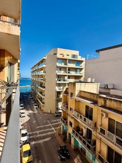 MM9 - Modern and Bright 2 bedroom apartment - 8