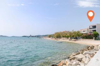 Apartment Adriatic with pool - 9