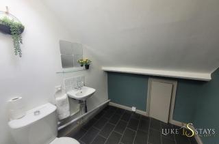 Luke Stays - Brighton Road - 4