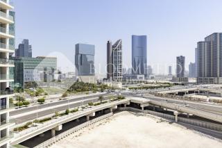 Bloomfields Canal view 1BR in Al Maryah Vista - 2