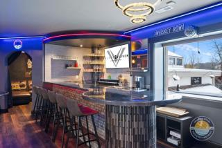 Event Lounge with Pool Table and Arcade - 0