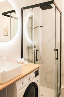 Renovated & Quiet Studio with Elevator - Paris 5th - 2