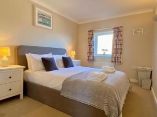 Your Space Apartments - Market Rise - 1