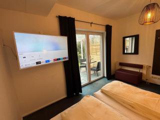 Globotel Studio Apartments - 2