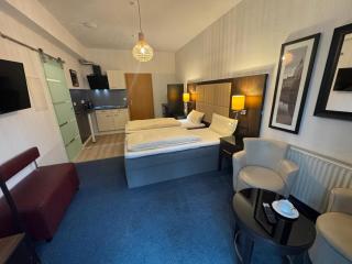 Globotel Studio Apartments - 8