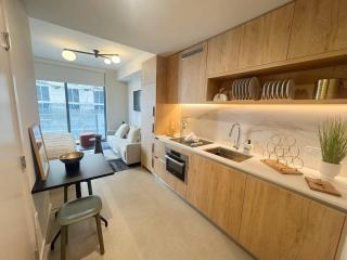 Modern Studio in Downtown Miami - Pool & Gym - 8