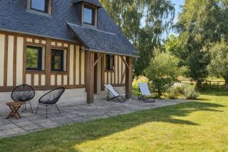 Les Mezerettes Maison campagne avec jardin et cheminée, 4-5 pers - 8