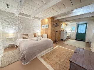 Hidden Harbour Cottage - 8