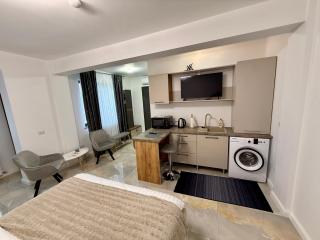 visitor's house 5 - 7