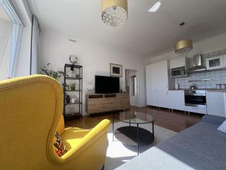 The Castle Spot -2BD - 9