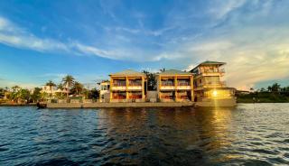 PMC Lakeshore Resort - 2