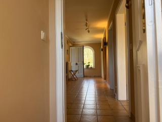 Rainbow Bungalow - 5