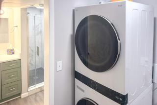 Waterfront Home with 3 Decks on Lake of the Ozarks! - Sunrise Beach - 6