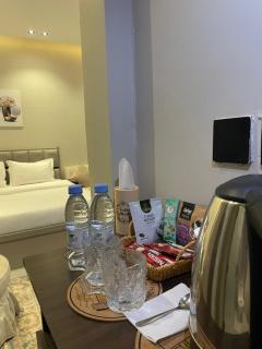 أستديو أنيق حي اليرموك - 1