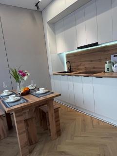 Комфортные апартаменты в престижной локации - 3