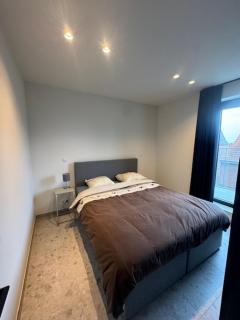 The Corner-GILBERT - 4