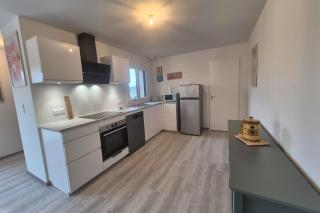 Family home of 85 m with garden in Vierville - 3