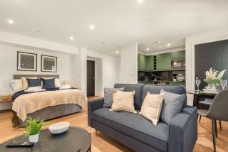 Contemporary Spacious Studio in Central Sheffield - 1