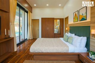 StayVista's Pearl Hillview Mansion - 5BHK Mountain-View Villa with Home Theatre - 7
