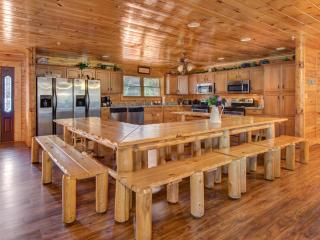 Family Ties Lodge - 3