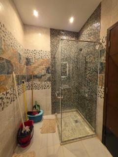 2-bedroom Apartment in El Kawther - 4