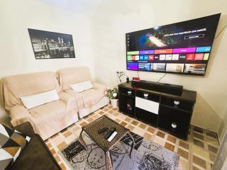 Casa Aconchegante em Condomínio no Centro - 8