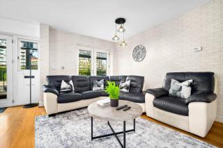 City Centre Apartment - Balcony - On Street Parking - Neflix 40AKW - 9