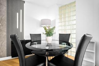 City Centre Apartment - Balcony - On Street Parking - Neflix 40AKW - 7