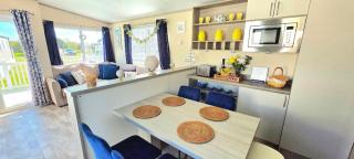 Blue Lagoon Holiday ,Bude 79 - 1