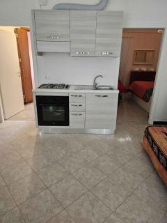 Beatrice Nel centro di Levanto - 6