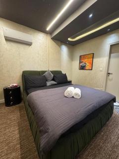 Star Light Apartment Prime Location - 7