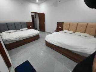 amit guest inn vrindavan - 4