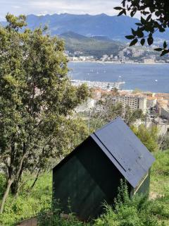 AJACCIO, Dormir sous les étoiles, cabanon à toit ouvrant, vue mer et montagne - 2