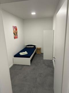 Alzey 7 Personen 3 Schlafzimmer Balkon zentrale Lage - 3