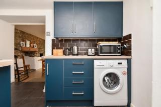3 Bed in Little Haven oc-h27960 - 1