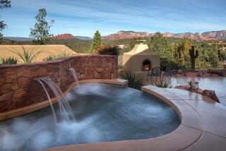 Palatial Paradise with Breathtaking Views of Red Rock and Stunning Infinity Pool - 7