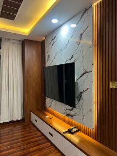 Inland Multi Cuisine & Stay - 9