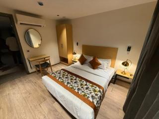 Hotel Diamond Tree At Nehru Palace & CR Park - 5