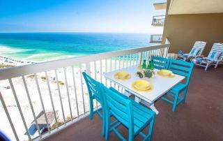 Pelican Beach Resort 1912 - 9