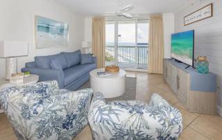 Pelican Beach Resort 1912 - 4