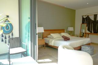 Mistiq Temple Designer Studio 6 PoolsGym & Wifi - 2