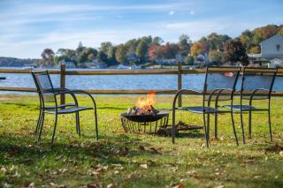 Game Room and Hot Tub Family Gem on Lake Hopatcong - 0